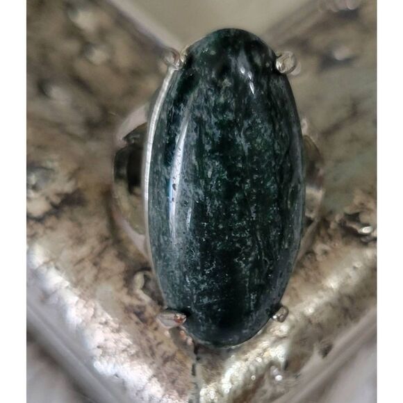 Jade Cocktail Ring Sz 8 Large Oval Gem Energy Stones - Picture 3 of 8